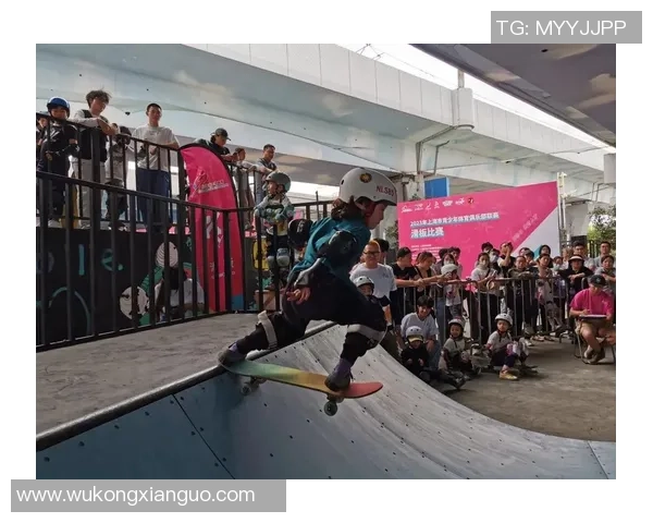 上海滑板队技术革新引发热议助力滑板运动蓬勃发展